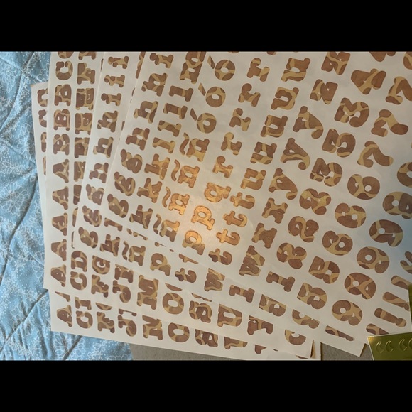 Lettering for scrapbooking - Picture 2 of 5